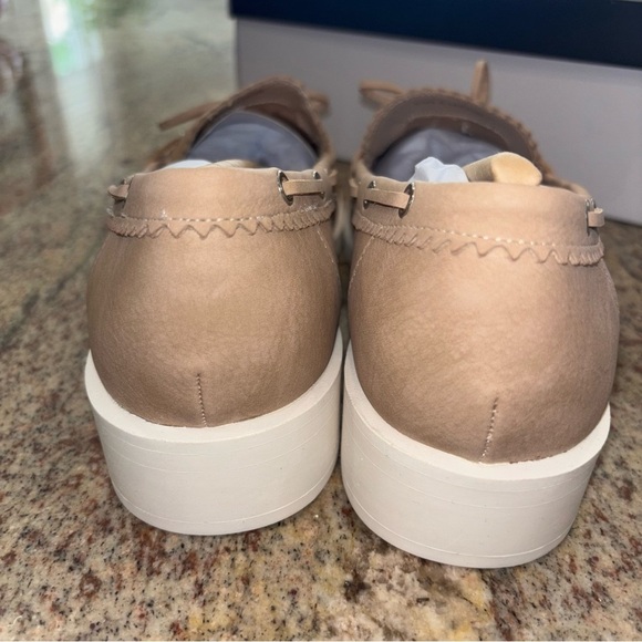 Dolce Vita Tan and White Loafer New in Box! - Picture 8 of 12